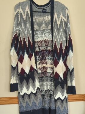 American Eagle Outfitters Open-Front Chevron Cardigan - Gray, White & Burgundy